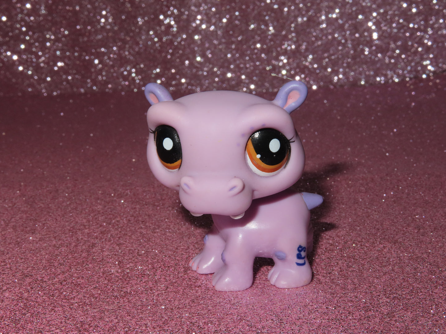 AUTHENTIC LPS HIPPO