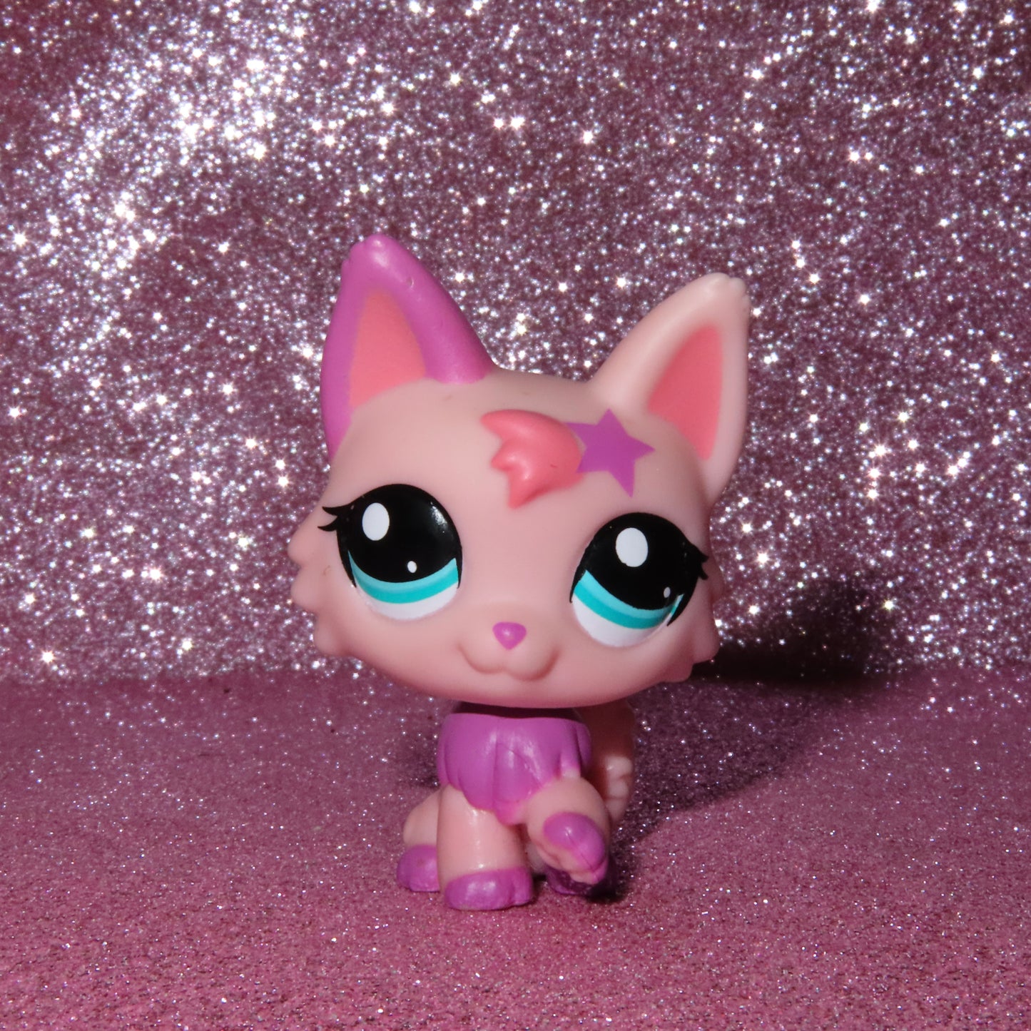 AUTHENTIC LPS G7 WOLF CAT