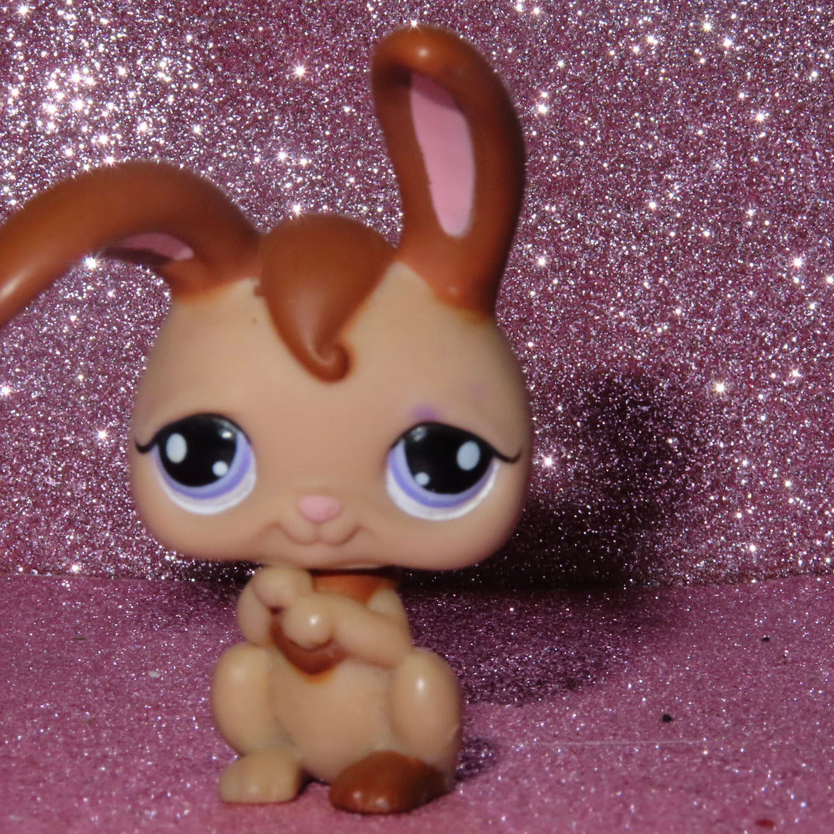 AUTHENTIC LPS RABBIT