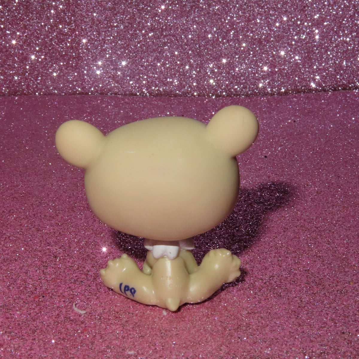 AUTHENTIC LPS POLAR BEAR