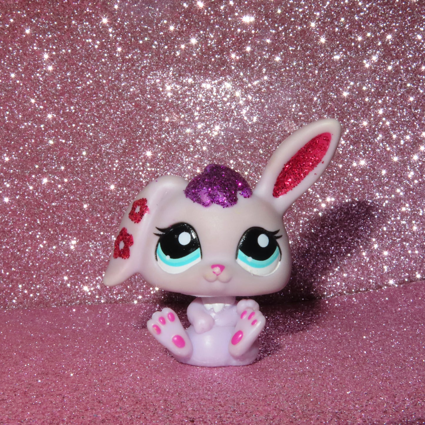 AUTHENTIC LPS RABBIT