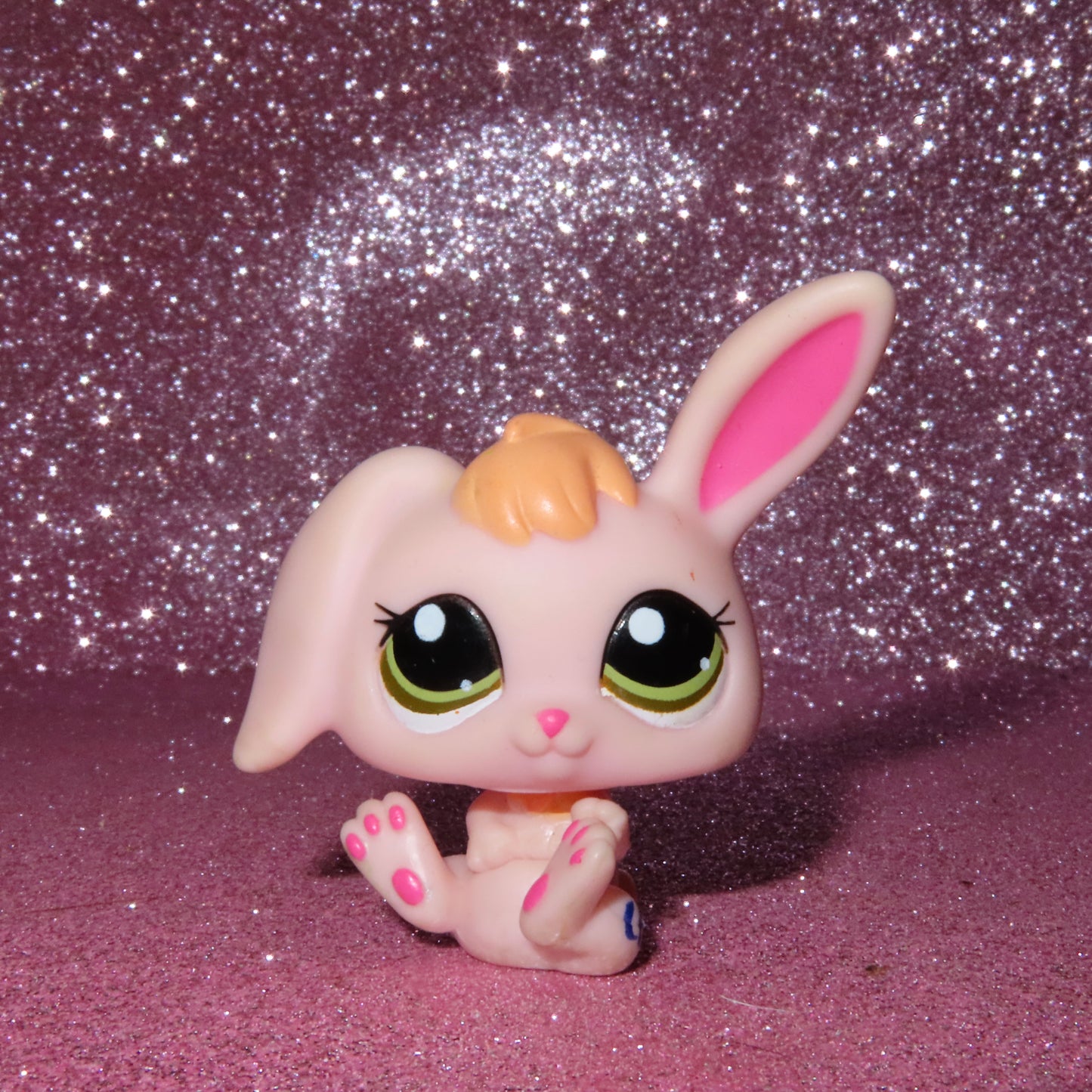 AUTHENTIC LPS RABBIT