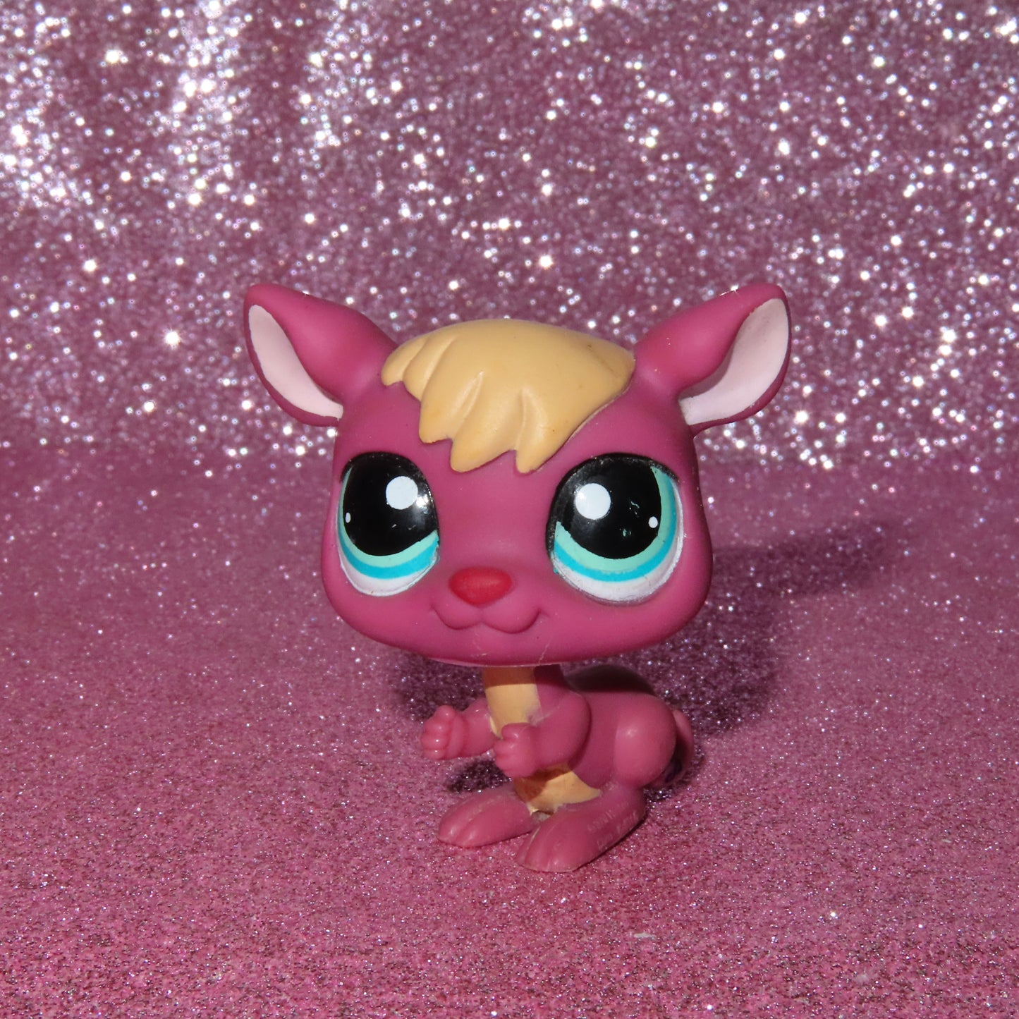 AUTHENTIC LPS KANGAROO