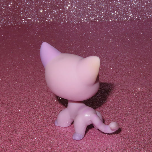 AUTHENTIC LPS SHORTHAIR CAT