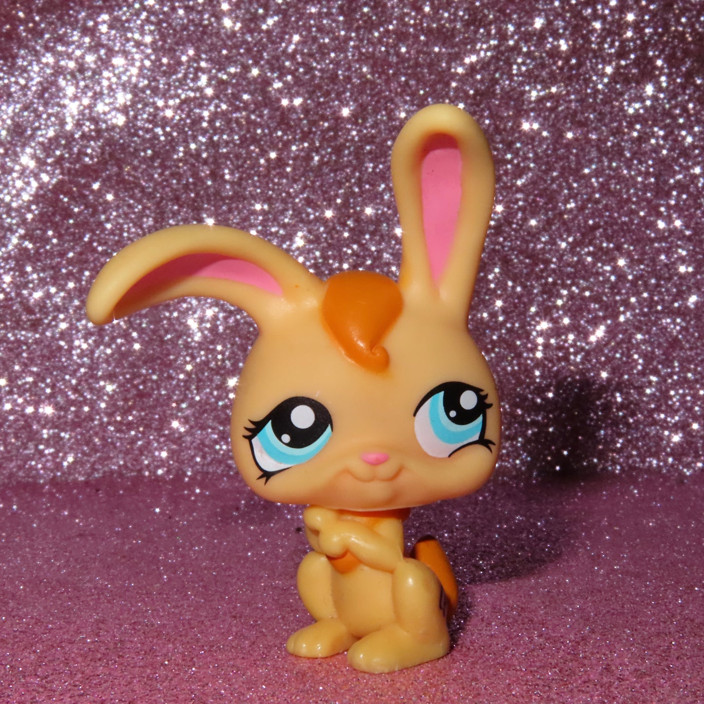 AUTHENTIC LPS RABBIT
