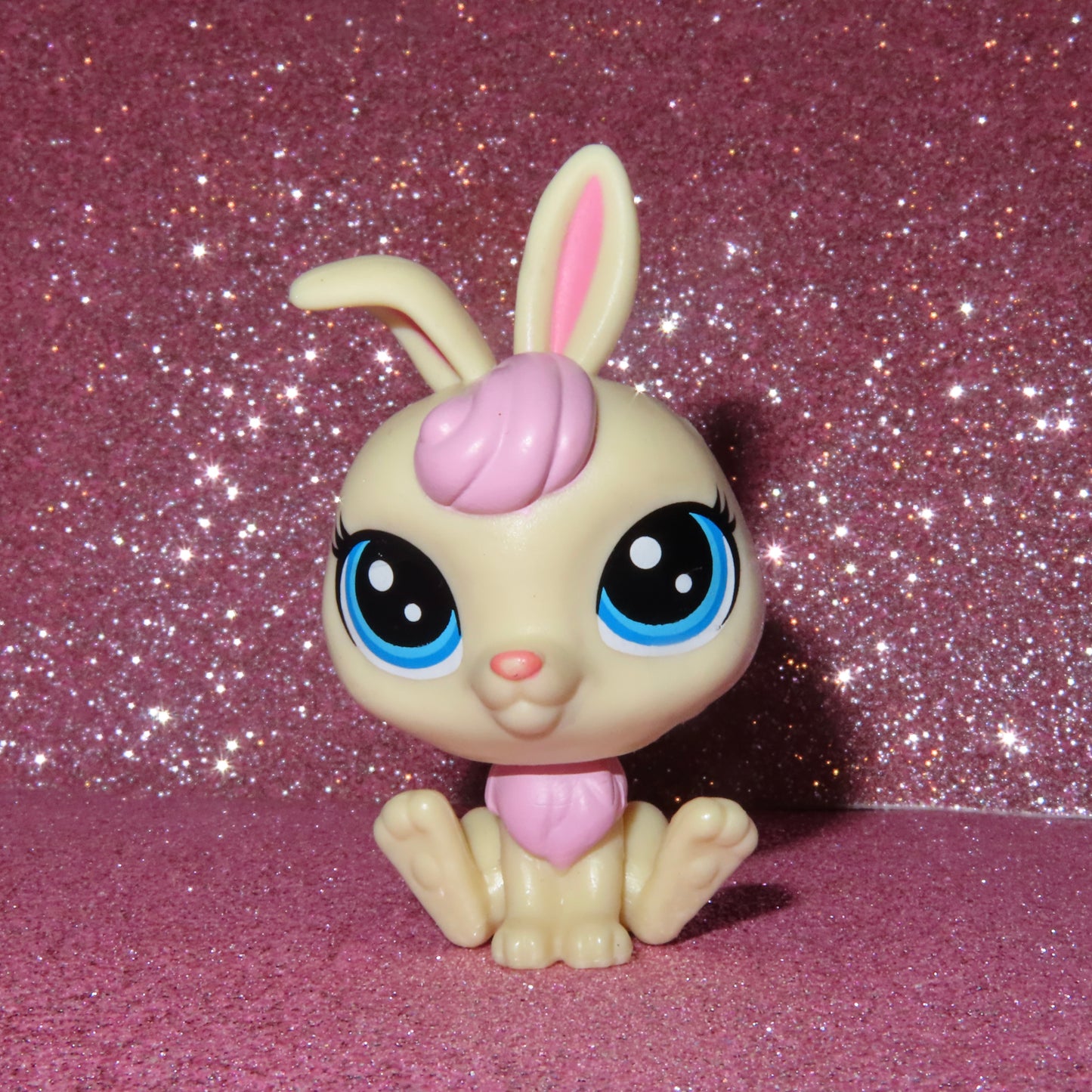 AUTHENTIC LPS BUNNY