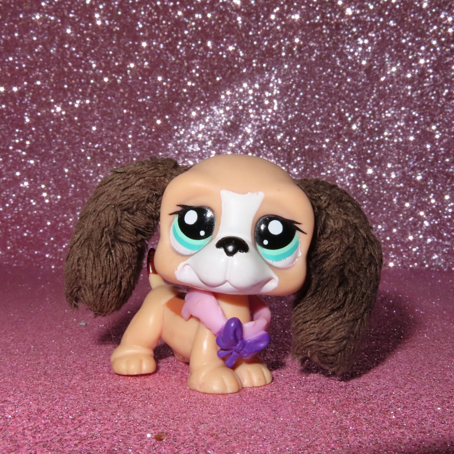 AUTHENTIC LPS BASSET HOUND