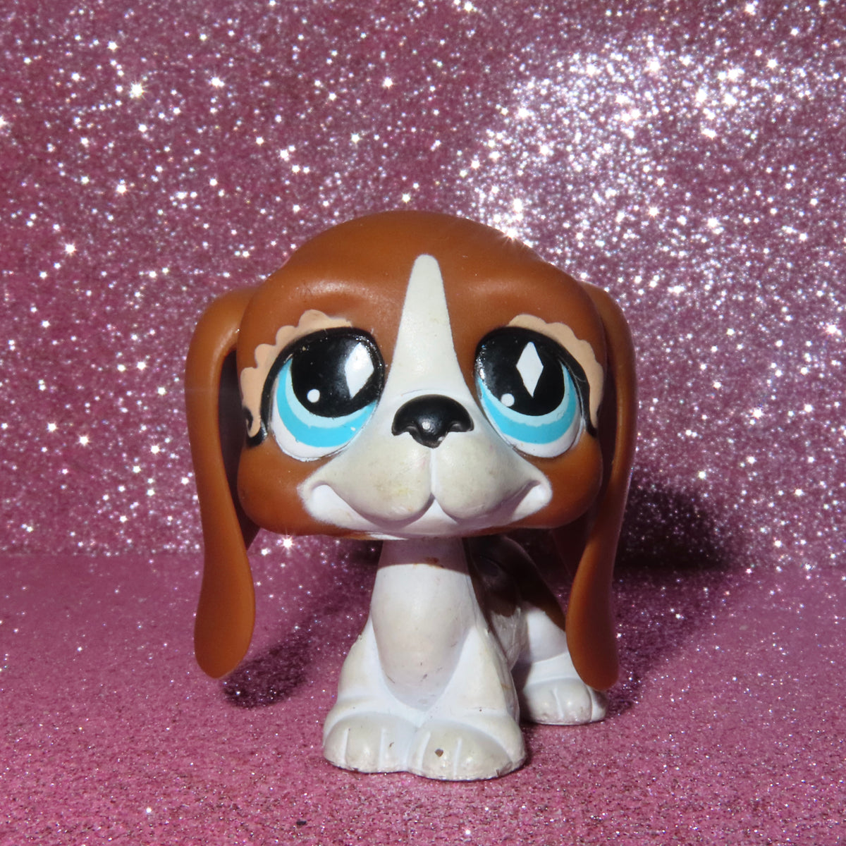 AUTHENTIC LPS BASSET HOUND