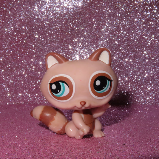 AUTHENTIC LPS RACCOON