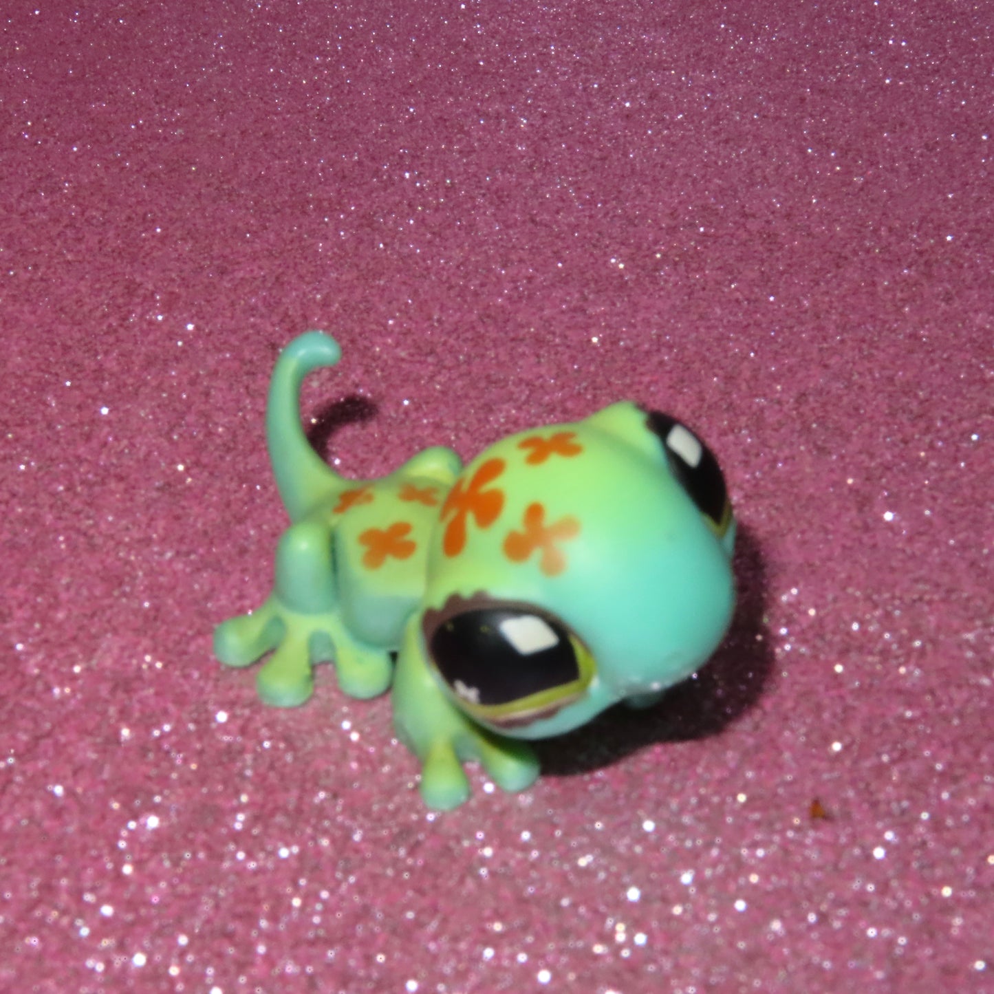 AUTHENTIC LPS GECKO