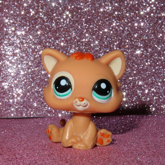 AUTHENTIC LPS KITTEN