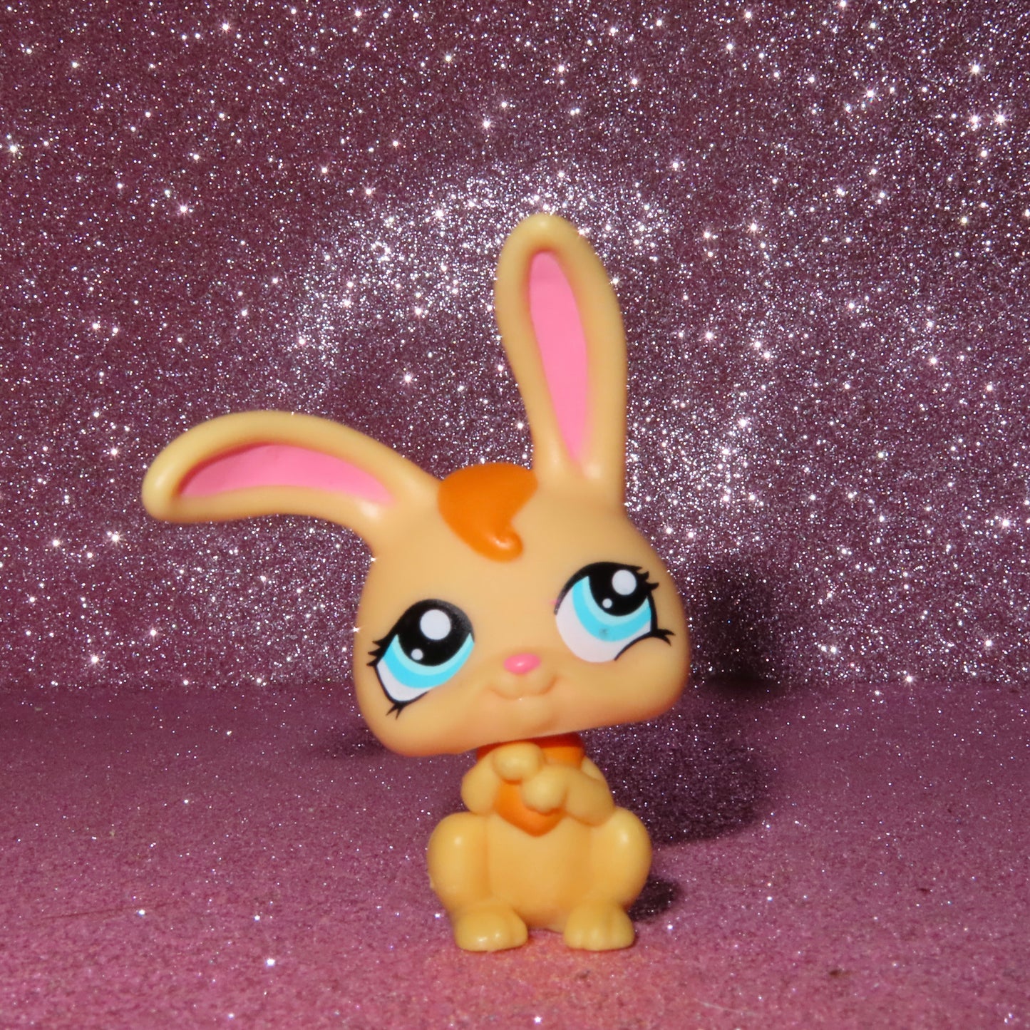 AUTHENTIC LPS RABBIT