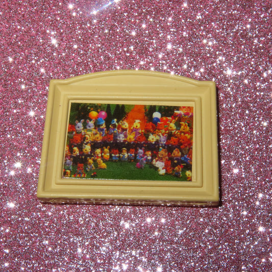 SYLVIANNE FAMILIES FRAME