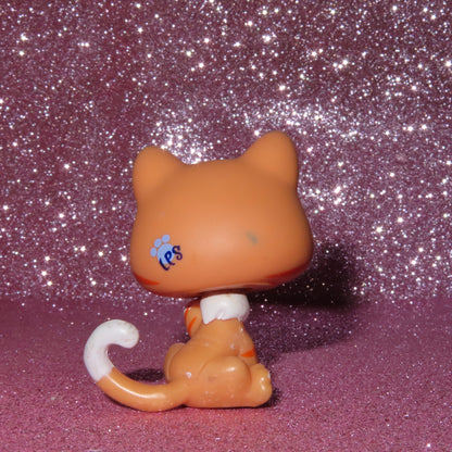 AUTHENTIC LPS PAW UP CAT