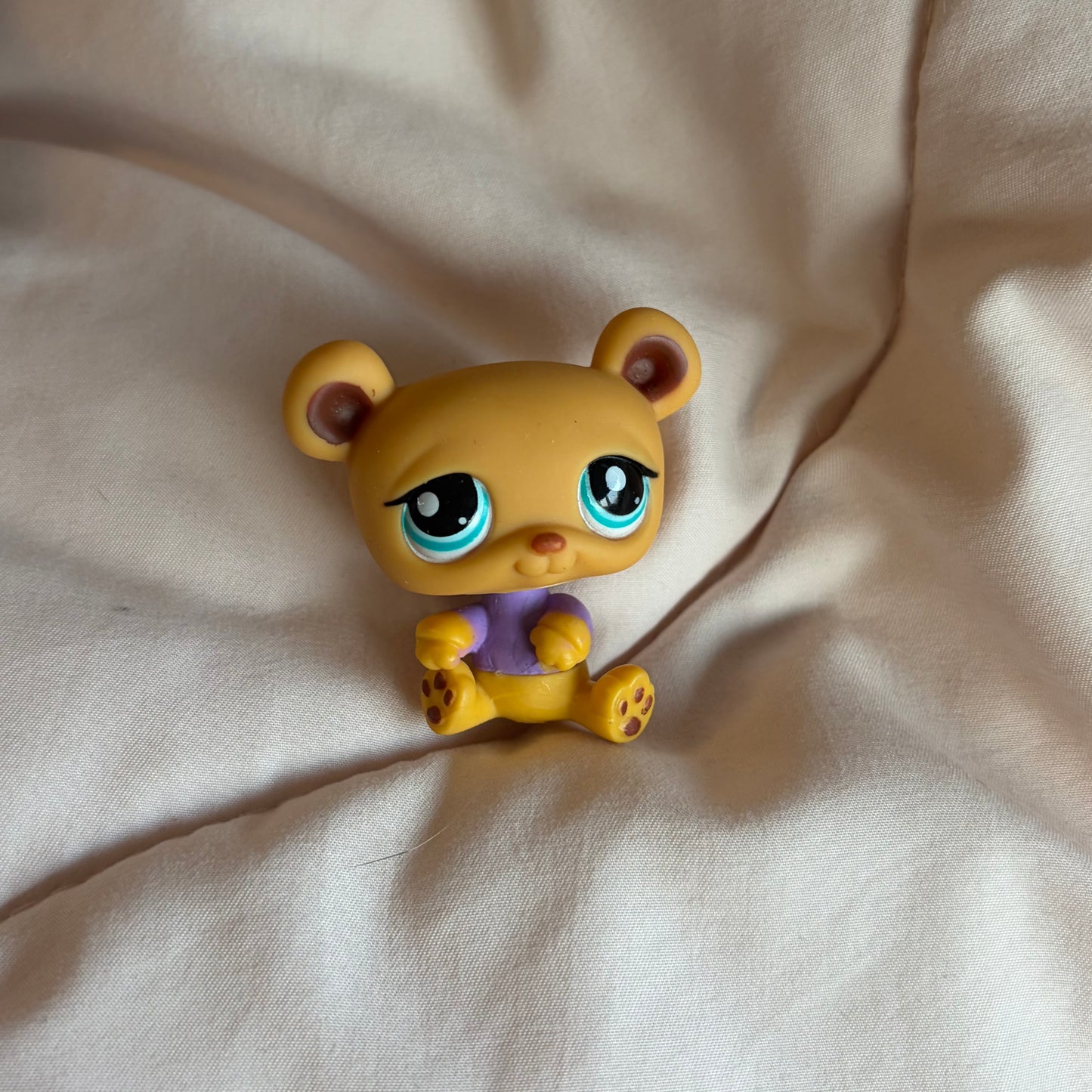 AUTHENTIC LPS BEAR