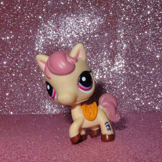AUTHENTIC LPS HORSE