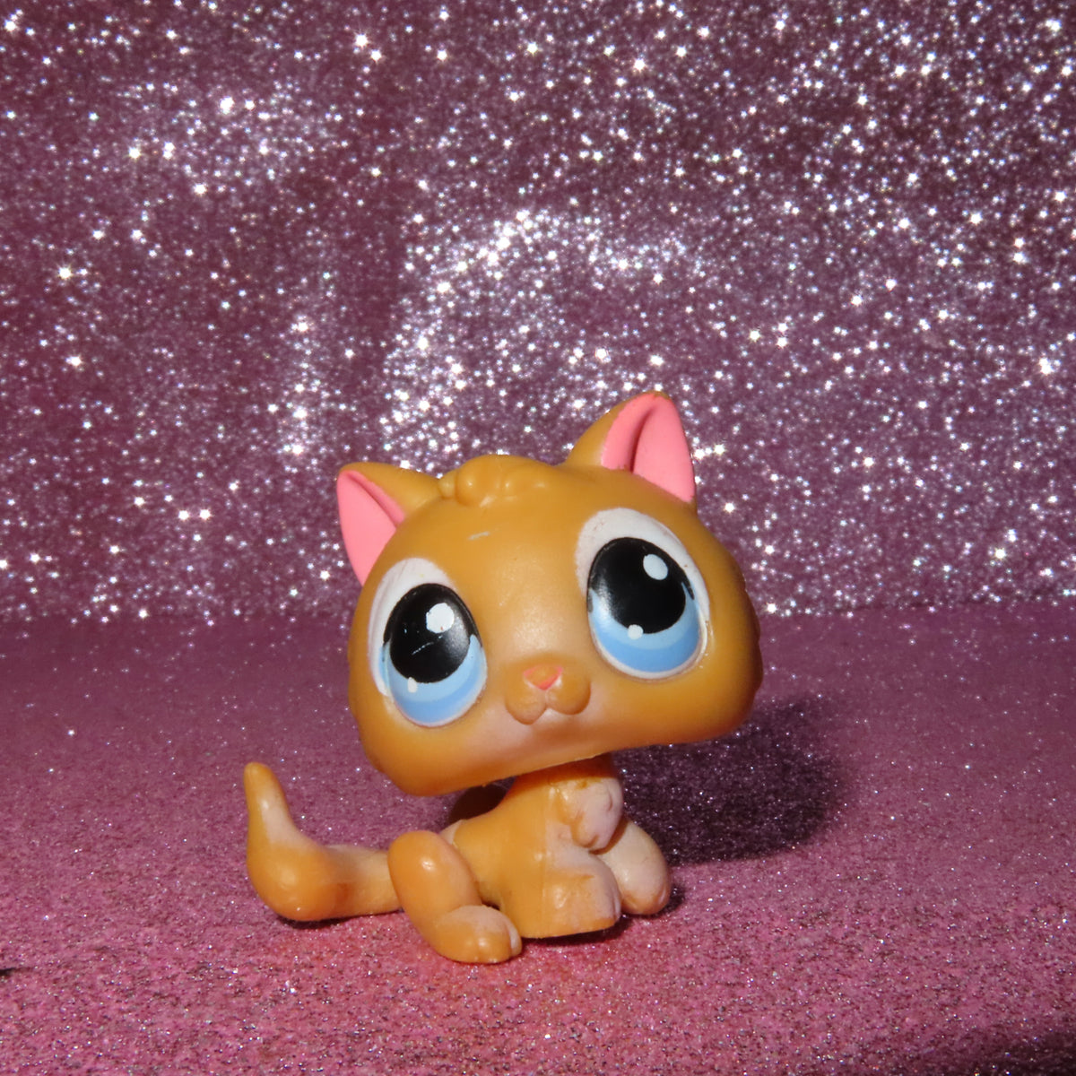 AUTHENTIC LPS KITTEN