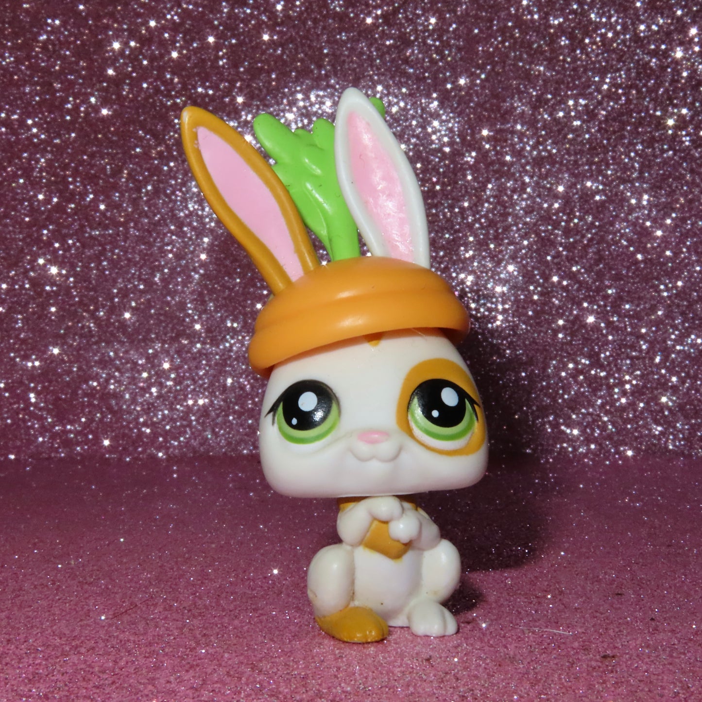 AUTHENTIC LPS RABBIT