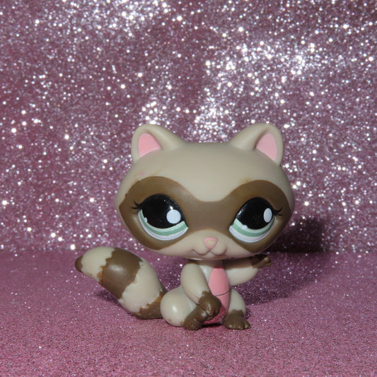 AUTHENTIC LPS RACCOON