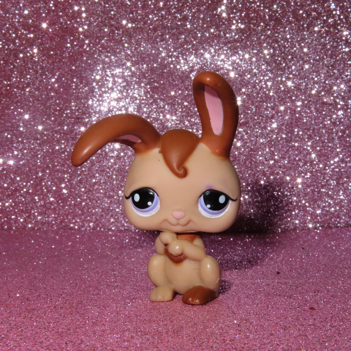 AUTHENTIC LPS RABBIT