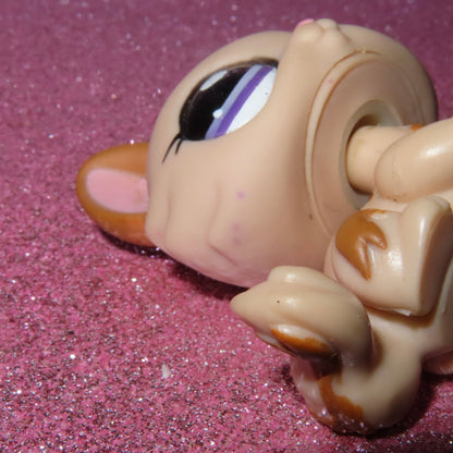 AUTHENTIC LPS BLEMISHED CROUCHING CAR