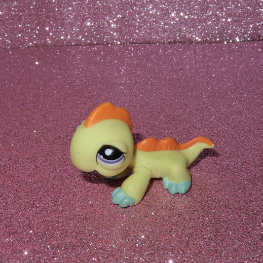 AUTHENTIC LPS IGUANA