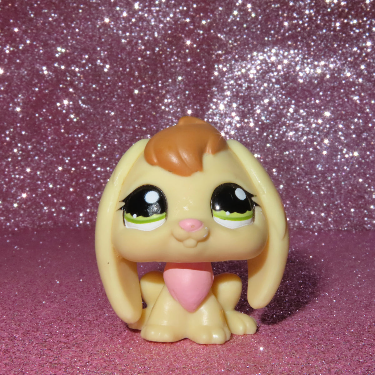 AUTHENTIC LPS RABBIT