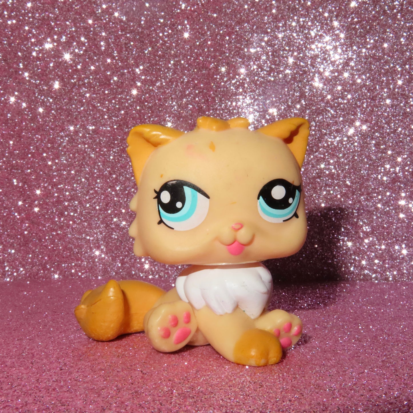 AUTHENTIC LPS PERSIAN CAT