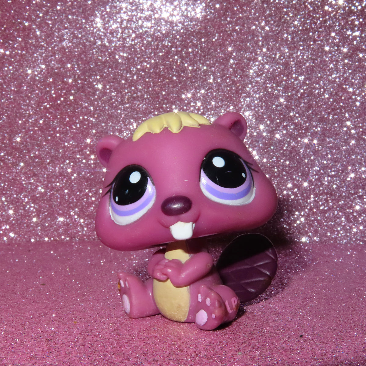 AUTHENTIC LPS BEAVER