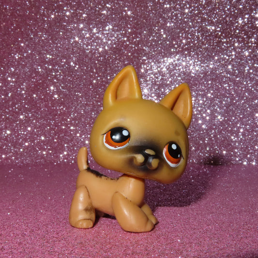 AUTHENTIC LPS GERMAN SHEPHERD