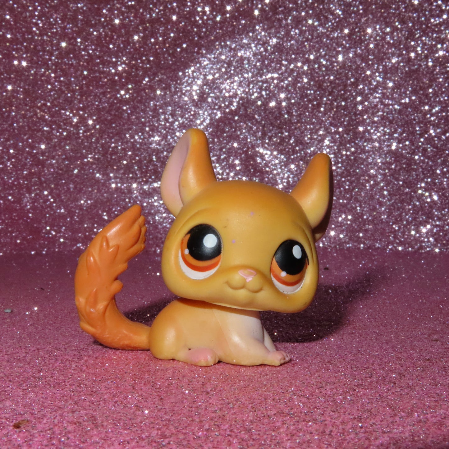 AUTHENTIC LPS CHINCHILLA