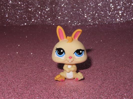 AUTHENTIC LPS RABBIT