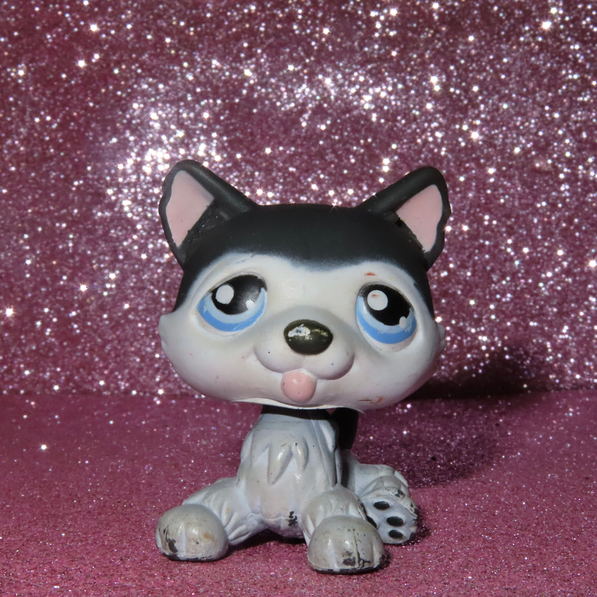 AUTHENTIC LPS HUSKY