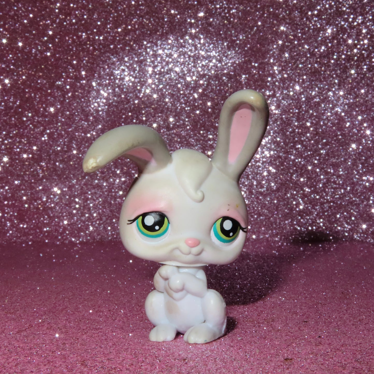 AUTHENTIC LPS RABBIT
