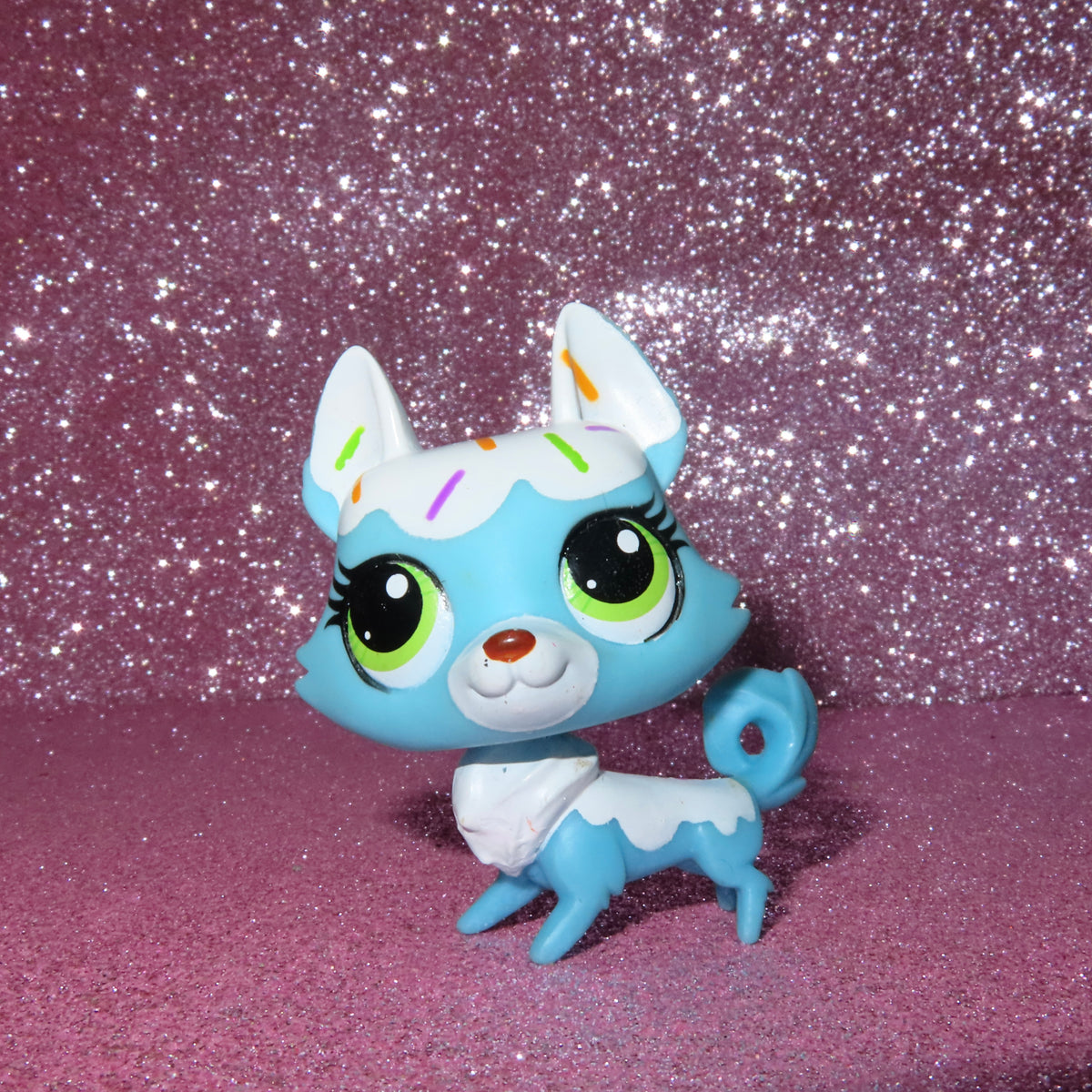 AUTHENTIC LPS HUSKY