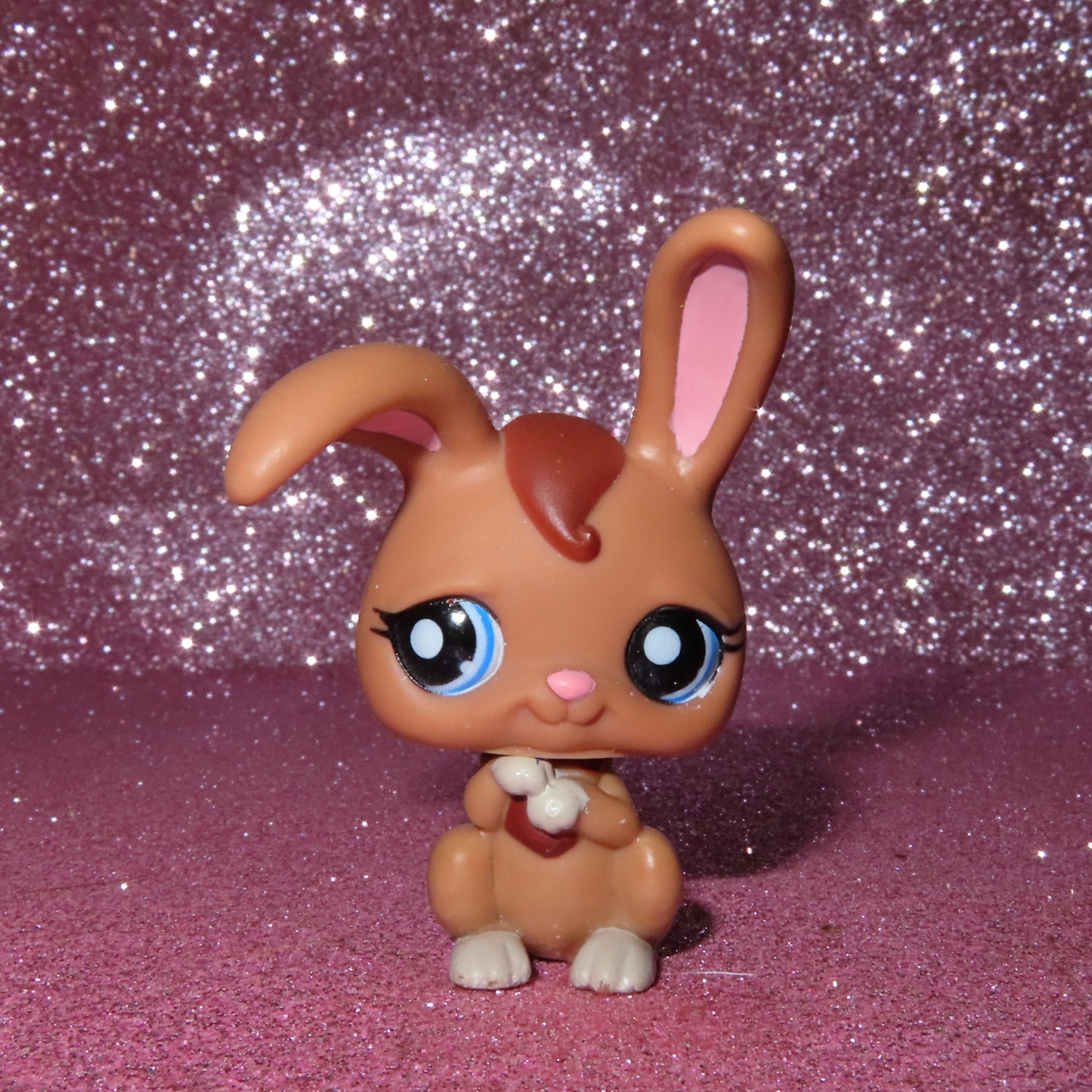 AUTHENTIC LPS RABBIT
