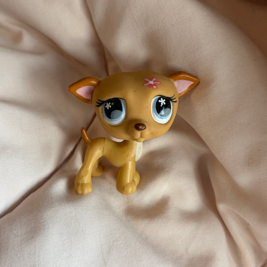 AUTHENTIC LPS GREYHOUND