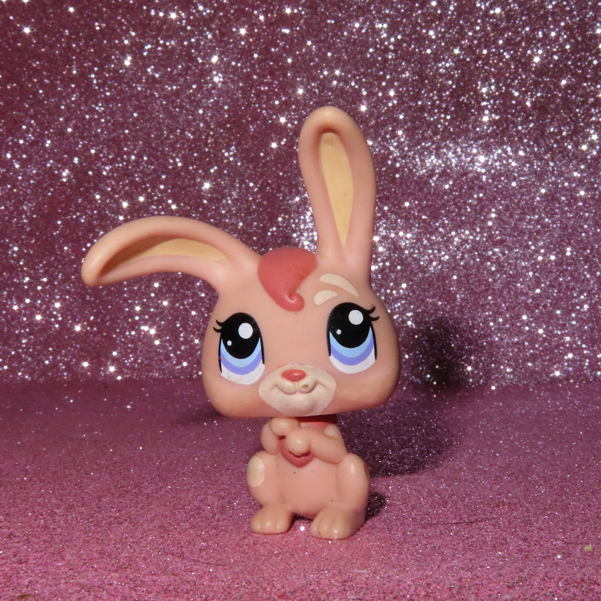 AUTHENTIC LPS RABBIT