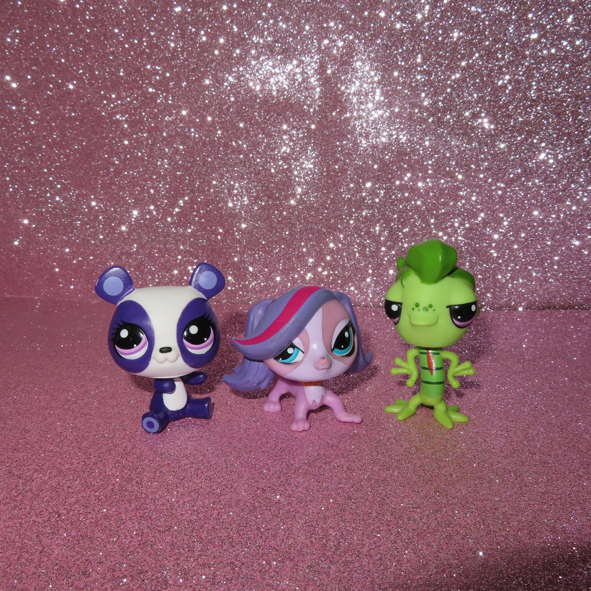 AUTHENTIC LPS CHARACTER BUNDLE